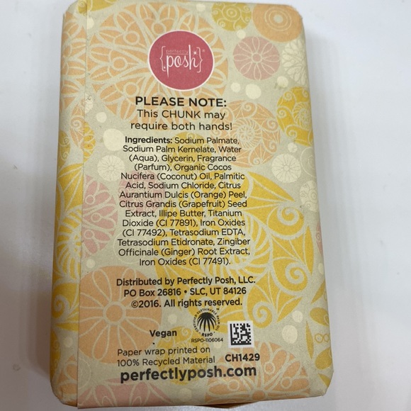 Perfectly Posh BIG Chunk! “I Love You A Whole Bunch” Bar! Citrus & Cardamom ❤️🎄 - Picture 2 of 4